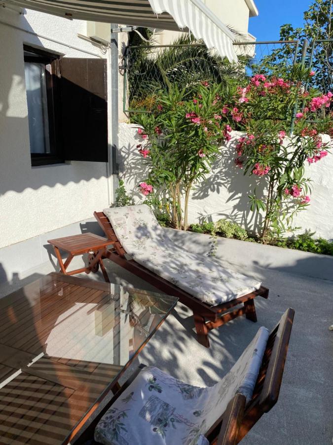 Sara Apartments Baška Voda Exterior foto